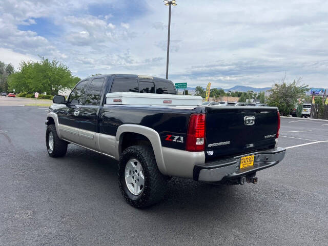 chevrolet silverado 1500 2005 1GCEK19B95Z327123 image chevrolet silverado 1500 2005 1GCEK19B95Z327123 image